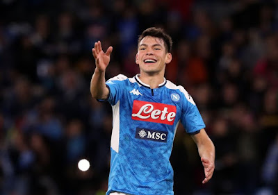 MANCHESTER UNITED KEMBALI INCAR PEMAIN NAPOLI, HIRVING LOZANO