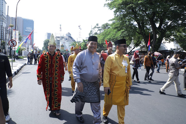 Hadiri HUT ke 432 Kota Medan, Wabup Asahan Harapkan Pawai Budaya Dapat Mempromosikan Pariwisata 