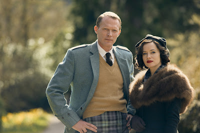 A Very British Scandal Paul Bettany Claire Foy Image 3