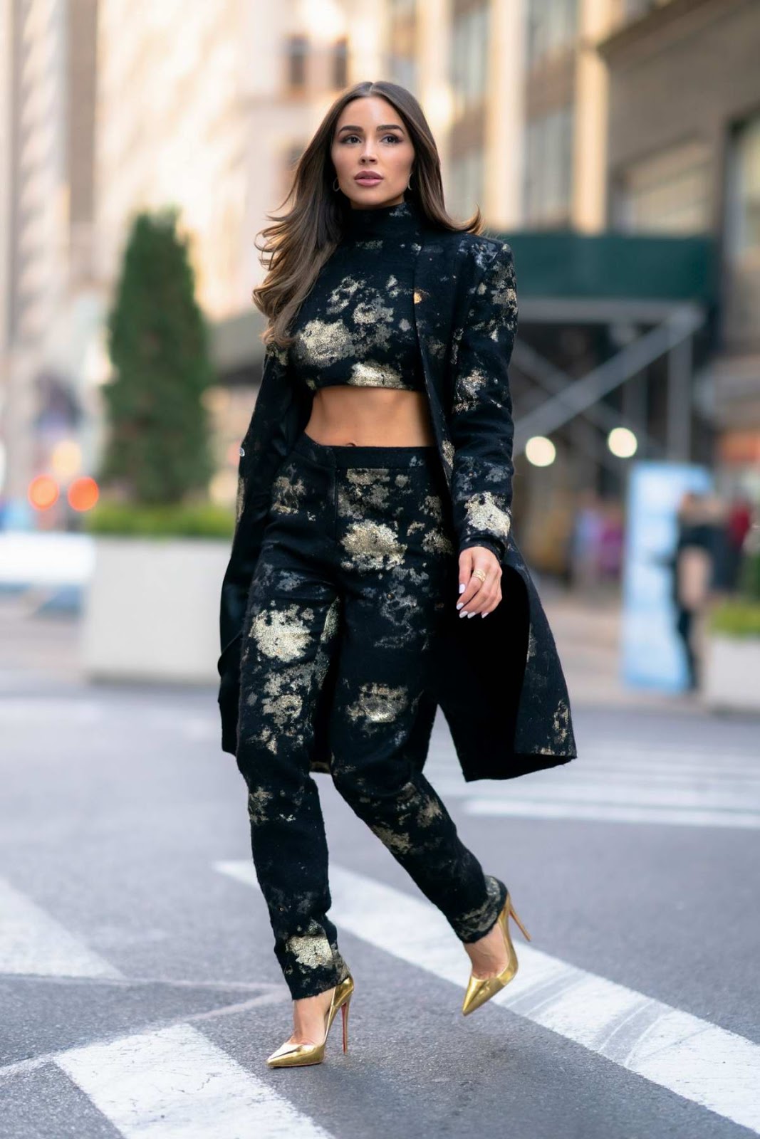 Olivia Culpo - high street fashion style latest photo