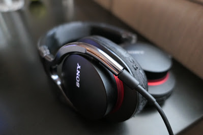 Sony MDR-1R