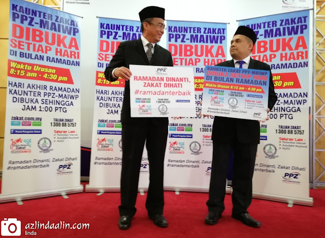 RAMADAN DINANTI, ZAKAT DI HATI OLEH PUSAT PUNGUTAN ZAKAT (PPZ) MAJLIS AGAMA ISLAM WILAYAH PERSEKUTUAN (MAIWP) - Assalamualaikum semua ! Selamat Sejahtera ! Pejam celik, pejam celik . Dah hampir tiba pun bulan Ramadan. Selain berpuasa di bulan di bulan Ramadan. Mummy akan mengingati bab ZAKAT FITRAH yang wajib di bayar pada bulan Ramadan. Zakat Fitrah bagi WILAYAH tahun 2018 adalah sebanyak RM7.00 sahaja. Jangan risau! Ianya tak ada GST, tapi boleh tolak cukai pendapatan LHDN ! Selain pahala dariNYA.    RAMADAN DINANTI, ZAKAT DI HATI OLEH PUSAT PUNGUTAN ZAKAT (PPZ) MAJLIS AGAMA ISLAM WILAYAH PERSEKUTUAN (MAIWP)   RAMADAN DINANTI, ZAKAT DI HATI OLEH PUSAT PUNGUTAN ZAKAT (PPZ) MAJLIS AGAMA ISLAM WILAYAH PERSEKUTUAN (MAIWP) pada tahun 2018 ini telah di sampaikan oleh CEO baru Pusat Pungutan Zakat PPZ-MAIWP iaitu Tuan Hj Ahmad Shukri Yusoff    Kalau korang belum tahu tugas PPZ-MAIWP. Tugas mereka sebenarnya, bertanggungjawab untuk mengutip zakat di WILAYAH PERSEKUTUAN KUALA LUMPUR, PUTRAJAYA dan LABUAN.    Manakala, BAITULMAL - MAIWP bertanggungjawab dalam pengagihan ZAKAT.    7 JENIS ZAKAT HARTA    Bulan Ramadan sebenarnya, bukannya kita wajib bayar ZAKAT FITRAH je tau. ZAKAT HARTA korang jangan lupakan. Apa dia ZAKAT HARTA tu?    7 jenis zakat harta iaitu ZAKAT PENDAPATAN, ZAKAT PERNIAGAAN, ZAKAT SIMPANAN, ZAKAT EMAS, ZAKAT KWSP, ZAKAT SAHAM, QADHA ZAKAT.    Nak bayar di mana zakat ni, semua?    6 SALURAN PEMBAYARAN ZAKAT    Nak bayar zakat pun dah mudah, sekarang ni. Korang pilih je dari 6 SALURAN PEMBAYARAN ZAKAT :    1. Korang boleh bayar zakat di 11 KAUNTER ZAKAT MAIWP setiap hari (termasuk cuti umum) dari 8.15 pagi hingga 4.30 petang di HQ PPZ-MAIWP (Dataran Shamelin Perkasa), Plaza Rah Kg Baru, Masjid Negara, KLSC Wangsa Maju, UTC KL Pudu, Presint 9 Putrajaya, Presint 15 Putrajaya, Masjid Al-Imam Al-Ghazali Kepong, anjung niaga Masjid At-Taqwa TTDI, Masjid Abdul Rahman bin Auf Jalan Puchong atau Labuan Times Square    2. Portal PPZ-MAIWP juga menerima pembayaran zakat di www.zakat.com.my    3. Bagi yang nak bayar dari PERBANKAN INTERNET,  sebanyak 14 bank telah di lantik oleh PPZ-MAIWP untuk memudahkan lagi pengguna membayar zakat.    4. Nak potong gaji pun boleh juga, melalui skim THOHIR. Jangan lupa dapatkan borang terlebih dahulu dari kaunter PPZ-MAIWP.    5. Untuk elakkan sifat terlupa..biasalahkan manusia ! Jenis macam mummy ni, kena buat autodebit. Autodebit ni, boleh di buat dari akaun MAYBANK sahaja ye ! Kena ambil borang dari pejabat PPZ-MAIWP terlebih dahulu.    6. Jangan ingat MYEG tu untuk bayar insurance dan road tax kereta je tau ! MYEG pun salah satu saluran pembayaran ZAKAT juga.    Kalau korang nak perkhidmatan istimewa, mummy cadangkan korang ke 11 KAUNTER PPZ-MAIWP . Sebab apa?    Sebabnya korang akan dapat taksiran zakat dengan lebih tepat, nasihat berkaitan zakat, mesin timbangan emas yang tepat, pengiraan manual yang jelas, boleh bayar melaliu tunai, cek, kad debit, kad kredit dan banyak lagi keistimewaannya !    Untuk pembayar zakat PPZ-MAIWP, ada bermacam jenis cenderahati buat korang yang membayar di mana-mana 6 saluran pembayaran zakat (di atas). Cenderahati dari produk asnaf.    Jom kita tunaikan zakat fitrah dan zakat harta di bulan penuh keberkatan bulan Ramadan.     Dan, bayarlah zakat di saluran yang betul agar duit zakat itu sampai kepada asnaf yang layak.   Maklumat lanjut mengenai PPZ-MAIWP, sila layari atau hubungi :  Web : www.zakat.com.my Telefon : 1300885757