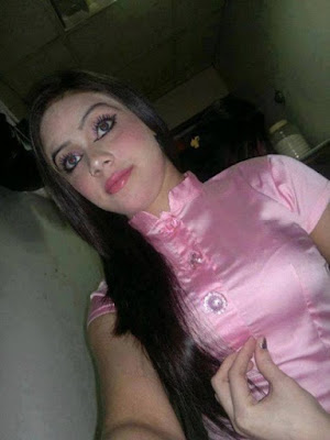 Young Rich Desi Pakistani Girls Pictures