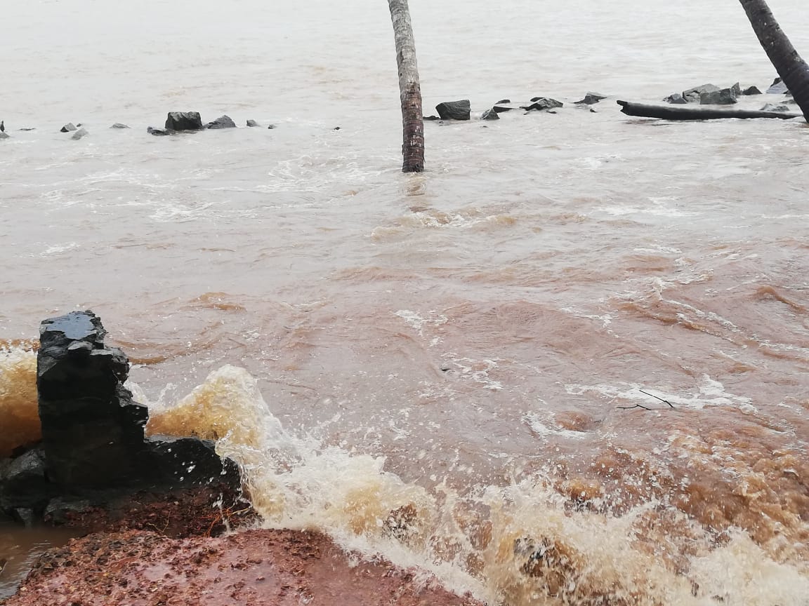 മാട്ടൂൽ കടലാക്രമണം....