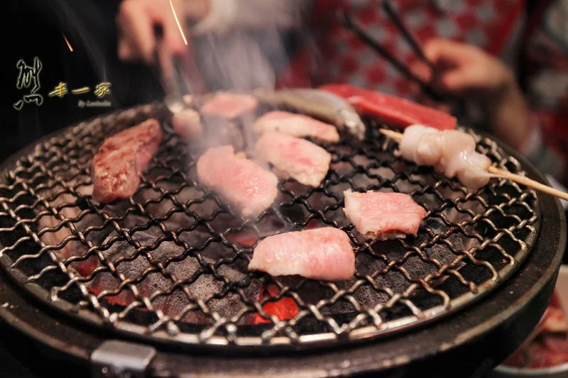 [三峽美食餐廳]禾岡炭火燒肉火鍋|吃到飽三峽和岡