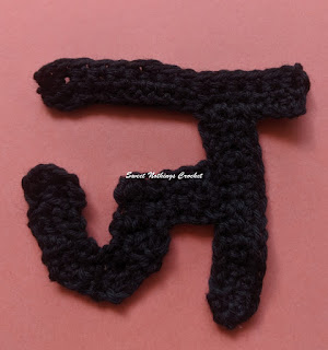 8th CONSONANT of the HINDI ALPHABET - a free crochet pattern from Sweet Nothings Crochet