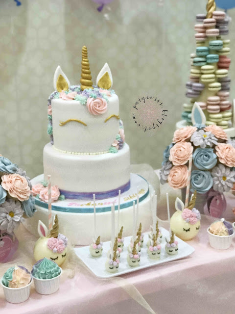 unicorn-tier-cake-macaroon-cupcake