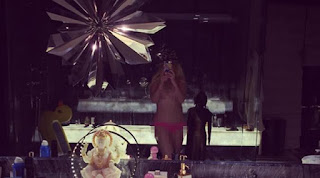 Christina Aguilera Topless Photo Upload for Fans