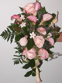 cool pink wedding flowers