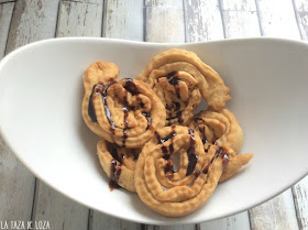 Cartellate bañadas con chocolate