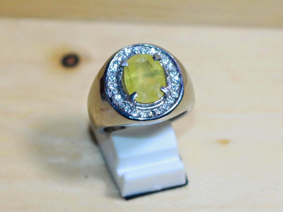 Jual beli segala rupa: Batu Cincin Safir Kuning / Yellow 