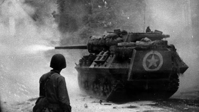 m10 tank destroyer black and white ww2