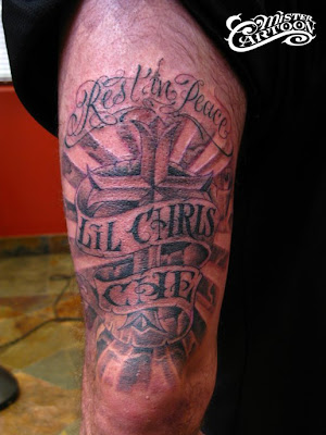 Travis Barker came through to get a memorial tattoo for Lil Chris and Che