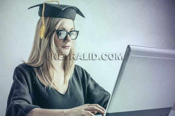 Online University Education in California