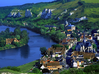 River Seine, France Wallpaper