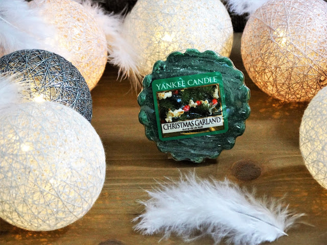 Avis Christmas Garland de Yankee Candle - BOUGIES ET CIRES PARFUMEES - blog bougie - blog parfum