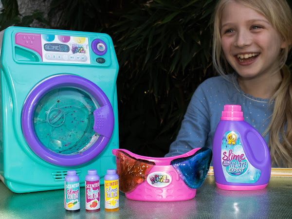 Review and Giveaway: So Slime Tie-Dye Slime Machine