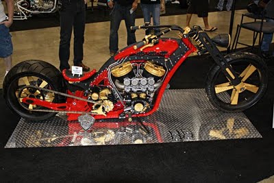 Harley Davidson Snipper Customized show.jpg