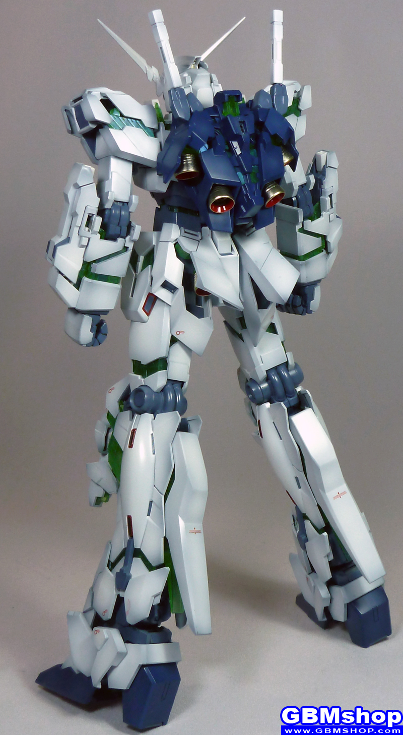 Bandai 1/100 MG RX-0 Unicorn Gundam