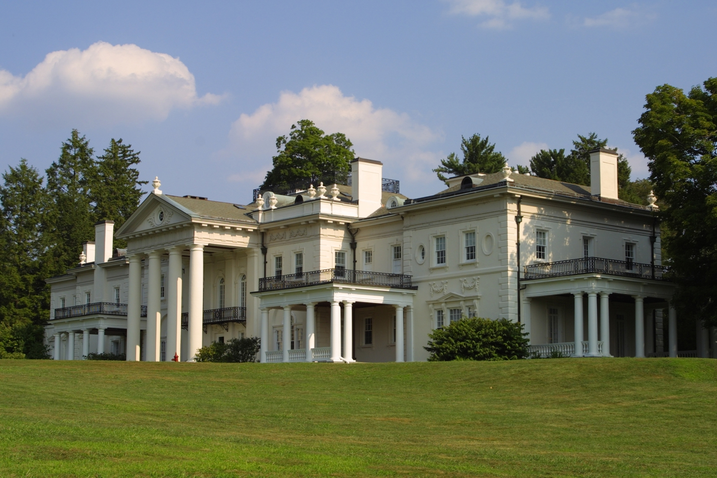 Big Mansion House