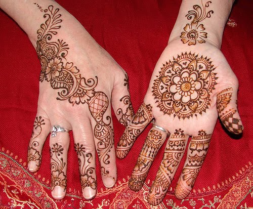 Pakistani Mehndi Designs for Brides Posted by ANNA LIZA at 1056 PM