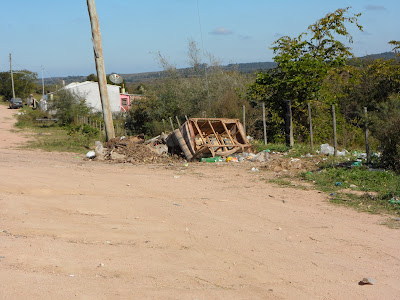 Moradores não respeitam placas