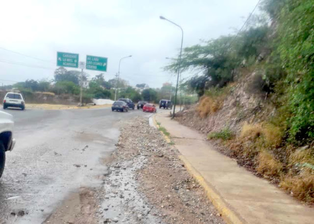 EQUIPO DE INFRAESTRUCTURA DE LA ALCALDÍA RECORRE PUNTOS CRÍTICOS POR LLUVIAS