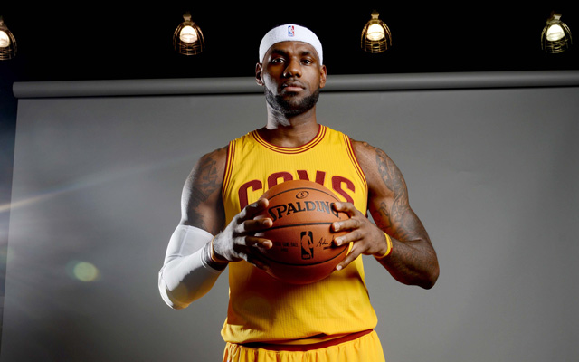 Pega ele! LeBron James vai produzir um remake do classico 'Uma Festa de Arromba'