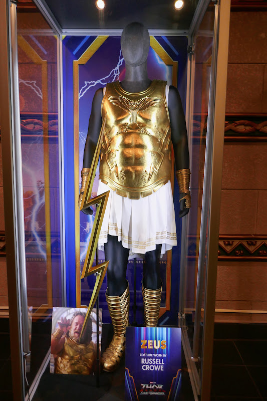 Russell Crowe Thor Love and Thunder Zeus movie costume
