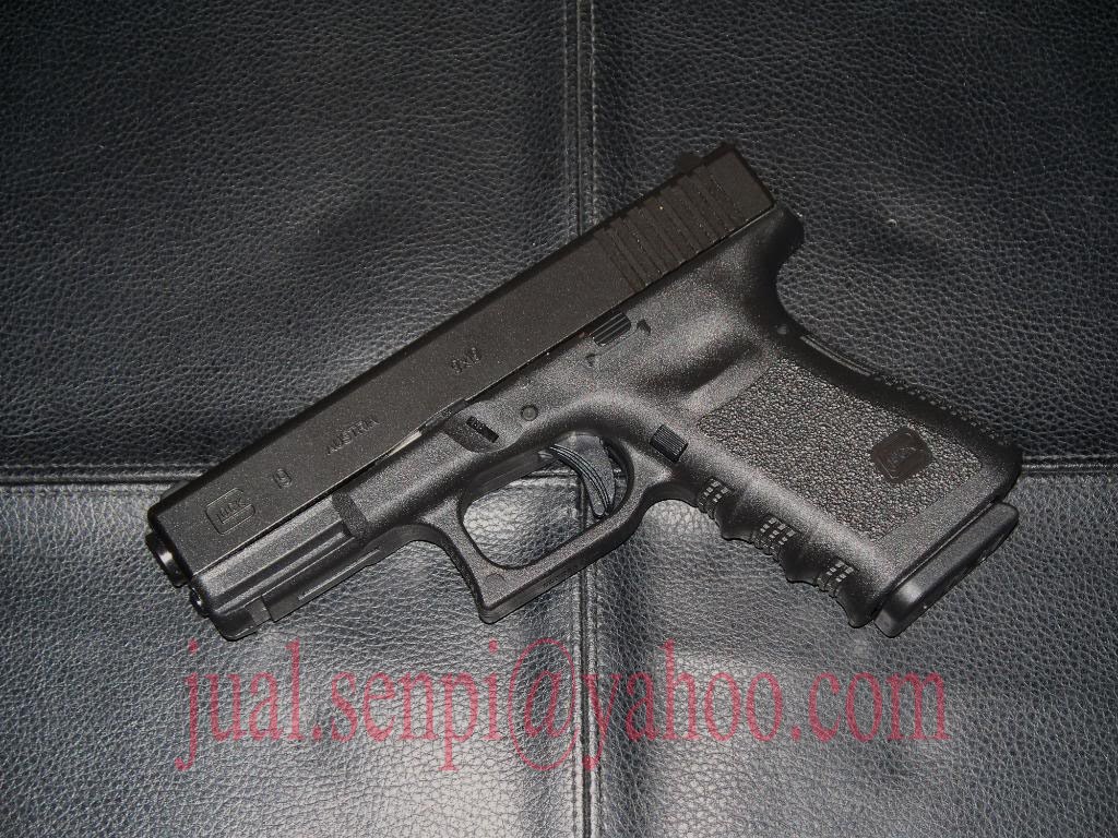 pistol9mm jual senjata api  murah dengan peluru tajam 9mm 