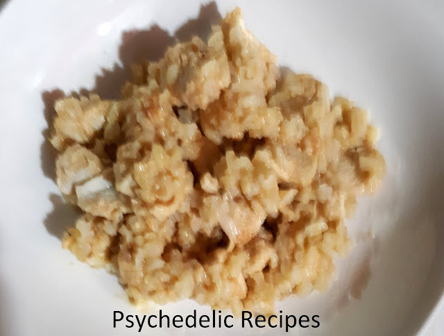 Κοτόπουλο μαριναρισμένο με ρύζι Chicken marinated with rice