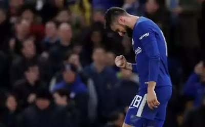 Chelsea fans noticed what Olivier Giroud did before Hull's penalty miss - and loved it