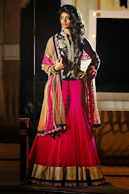 buy online shopping latest Enticing Lehenga Cholis wholesale store,exclusive Beautiful Bollywood Replica Lehenga Sarees exporter,Stylish traditional indian womens Party clothing supplier,Modern girls Marriage Dress with price  Wedding India style Ghagra Choli sale,