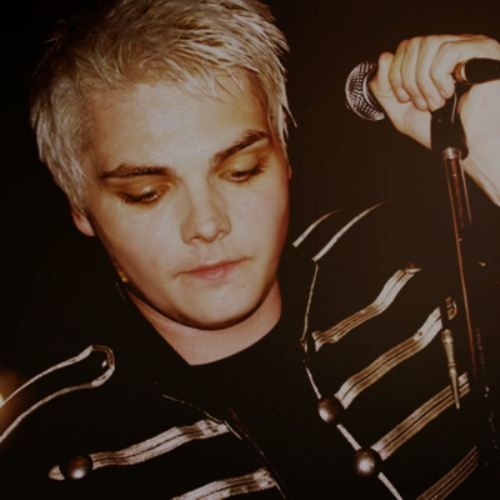 gerard-way-11
