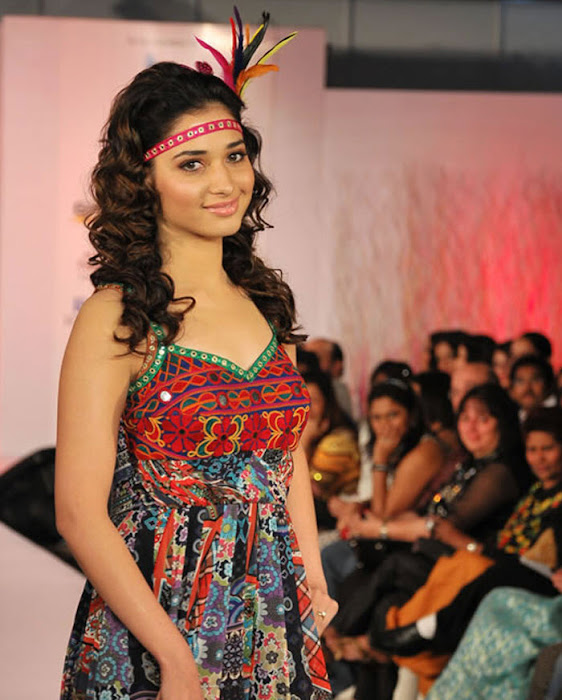 tamanna walk for nishka lulla at cifw unseen pics