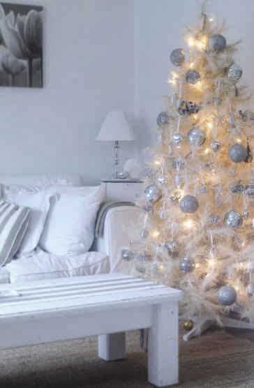 White Christmas Tree