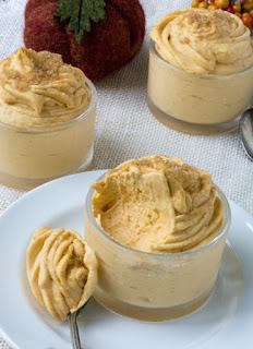 Low Carb Pumpkin Cheesecake Mousse