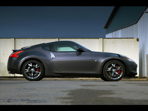 Nissan 370Z Black Edition 2011 (3)