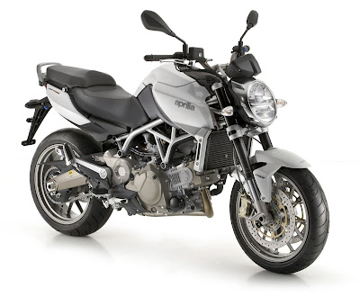 2009 Aprilia Mana 850 front