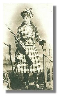 Reading Comprehension For ESL Students: Annie Oakley - Sharpshooter