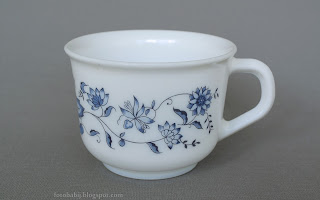 Filiżanka w niebieskie kwiaty Blue Flowers Tea Cup Wallpaper Full HD 1920x1200 tapeta 