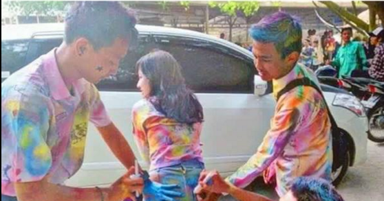 Begini Gaya  Corat coret Baju  Seragam Anak  SMA  Zaman Sekarang 