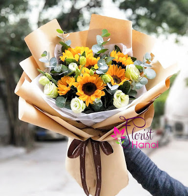 Sunflower bouquet delivery Hanoi