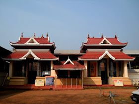 Chelamattom is one of the important places where people gather on Karkkidaka Vavu to offer Pithru tharpanam 