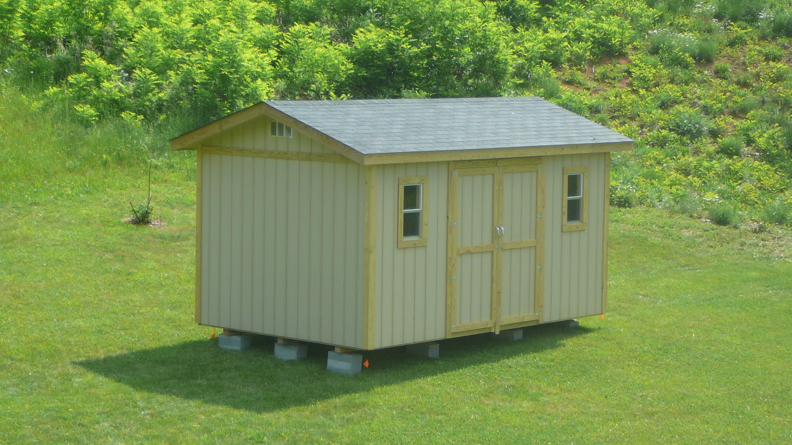 The Ketchum Family: Paul's new shed