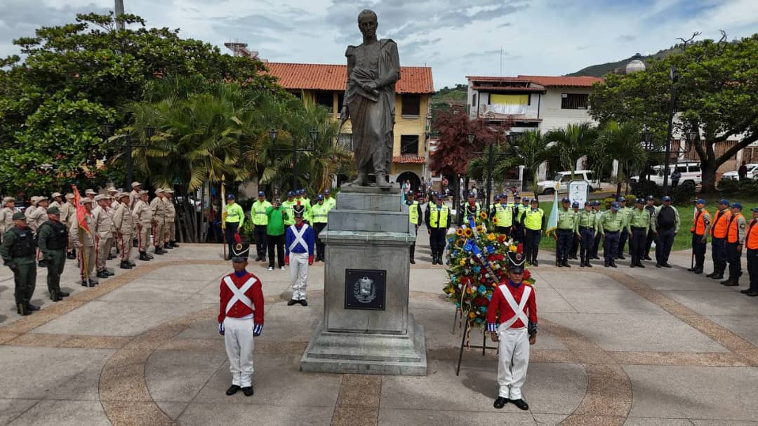 Autoridades merideñas celebraron el Día de la de Independencia de Venezuela