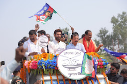  हाजीपुर लोकसभा क्षेत्र से एनडीए समर्थित लोक जनशक्ति पार्टी (रामविलास) के उम्मीदवार चिराग पासवान ने जन्दाहा के बसंतपुर नरहरपुर जनसम्पर्क कियें