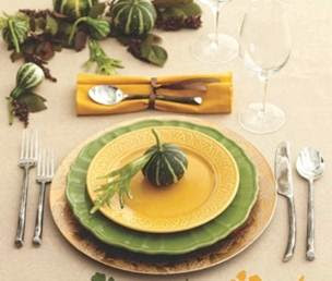 Simply Designing with Ashley: Holiday Table Setting Ideas