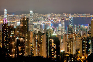 Hong Kong; View from Victoria Peak to Victoria Harbour and Kowloon | ©Ralf Roletschek (Fahrradtechnik und Fotografie) | CC-by-SA-3.0