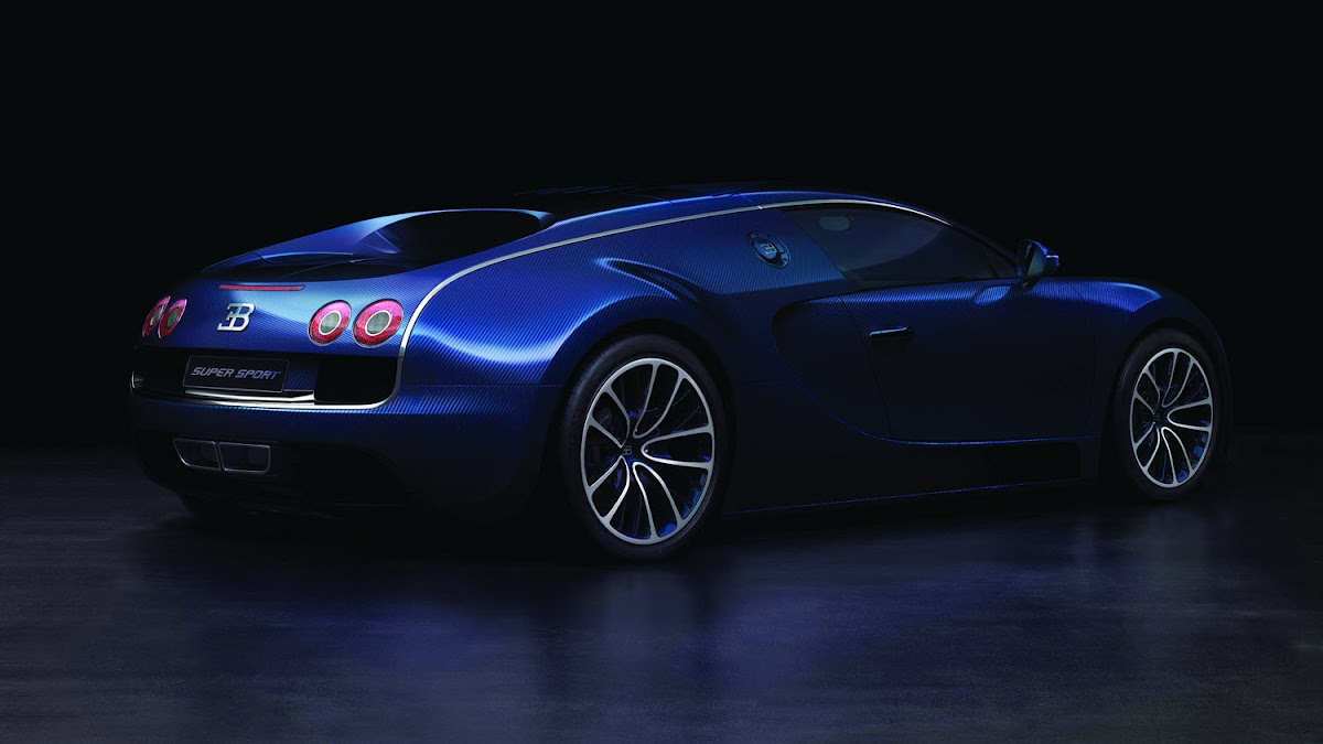 Bugatti Veyron Super Sport Debuts, Will Hit 10mph Less Top Speed than Record